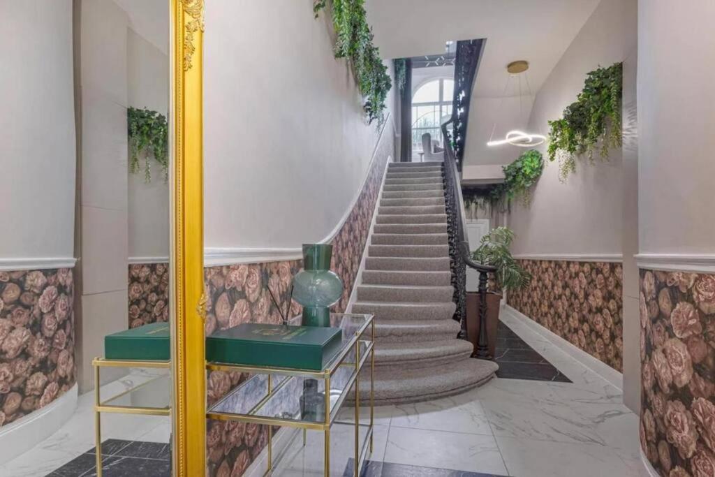 Beautiful Victorian In Hyde Park By Tube Stations - No Stairs Apartamento Londres